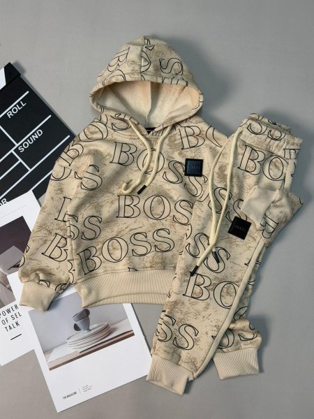 ترينج ولادي شتوي بيبي BOSS 12-30M